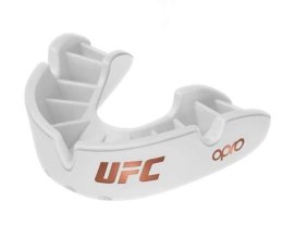 Ochraniacz na zęby firmy Opro + pudełko - biały - UFC Bronze DLA DZIECI Ochraniacz na zęby firmy Opro + pudełko - biały - UFC B
